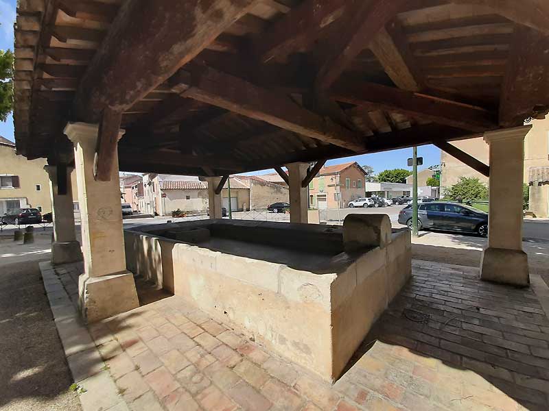 Le lavoir - photo : rhinoferos