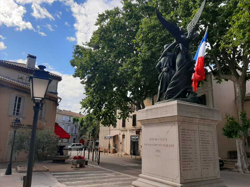 Place de l'Eglise - photo : Rhinoferos